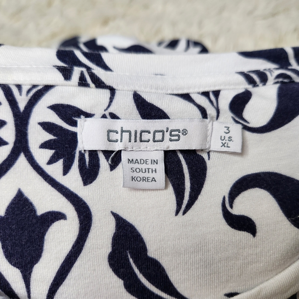 CHICOS Swirl Ruffle Sleeve Tee Sz 3 US XL Black & White - Picture 3 of 9